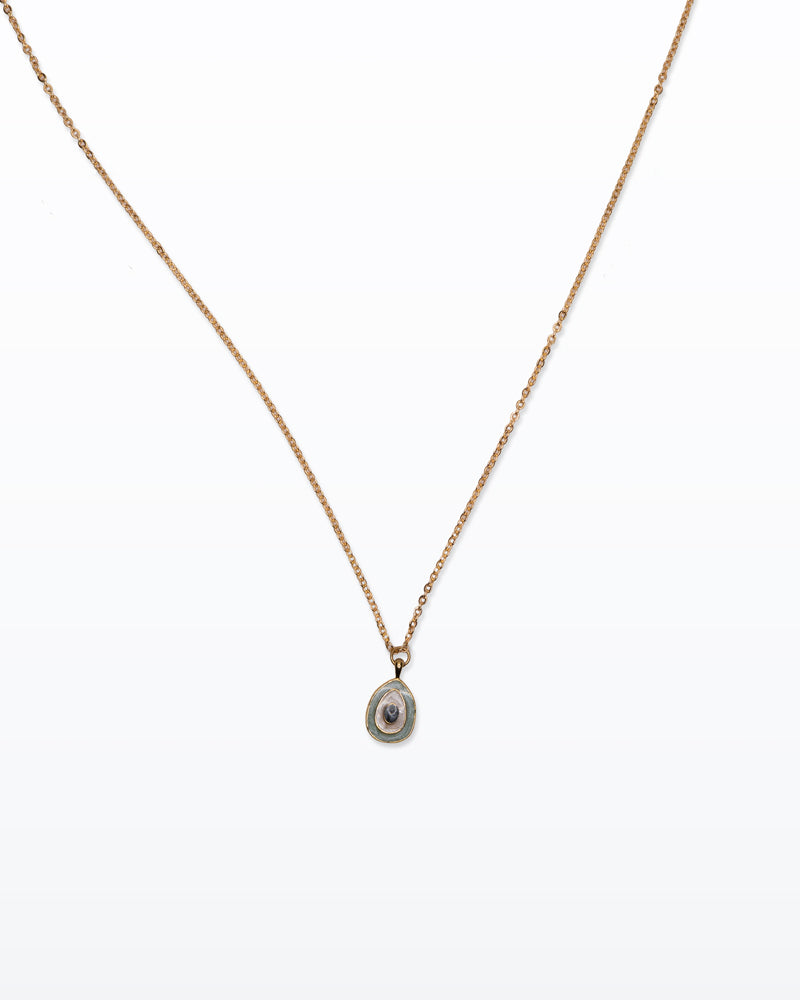 Golden Gaze – Collana dorata con ovale e occhio smaltato